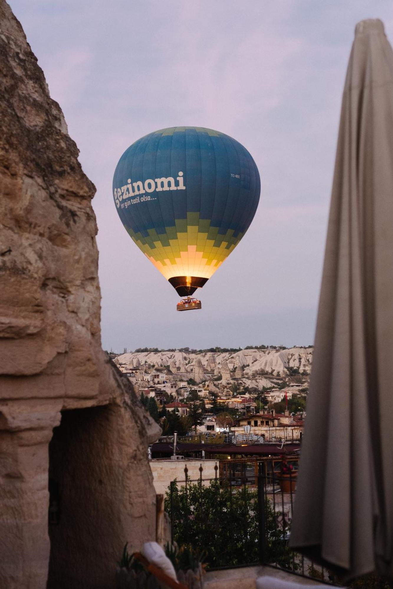 Paradise Cappadocia Hotel Goreme Bagian luar foto