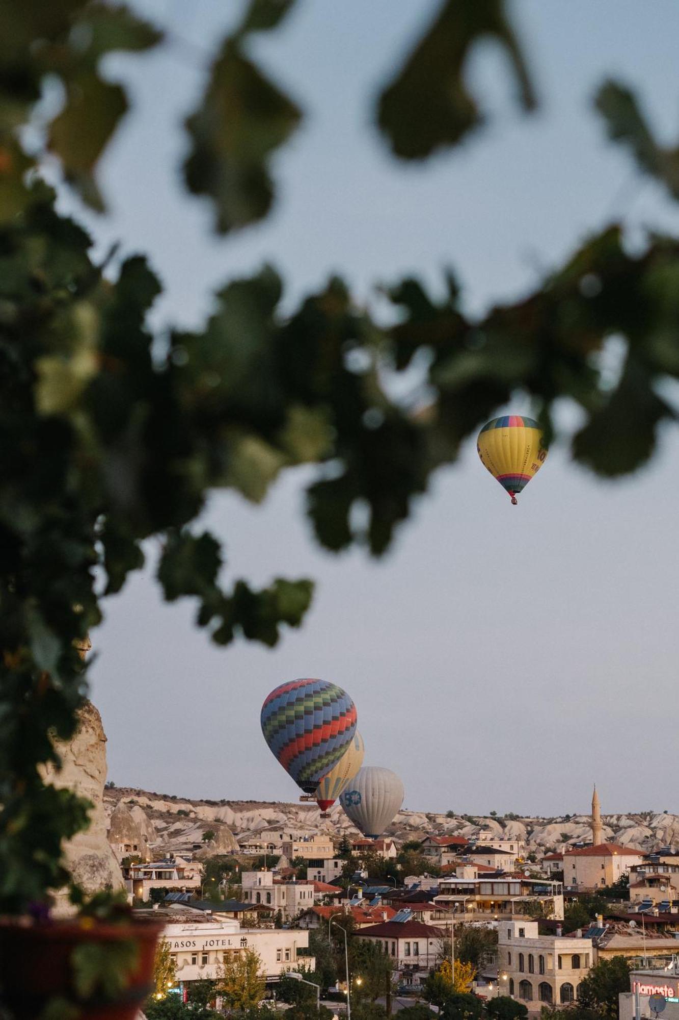 Paradise Cappadocia Hotel Goreme Bagian luar foto